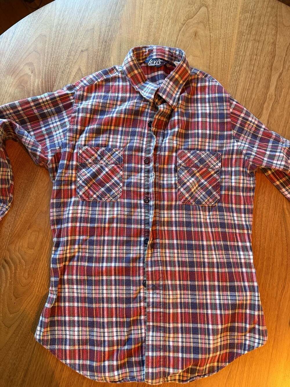 Levi's Plaid Flannel Button Up Shirt Size Large Red Blue